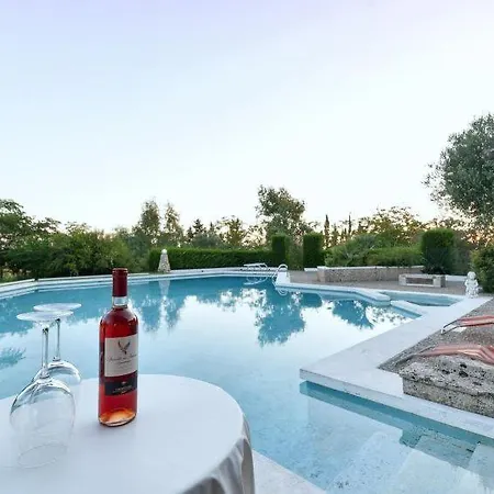 Torrepaduli Sleeps 19 Pool Air Con * Ruffano